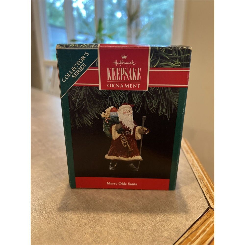 Hallmark Vintage Christmas Ornament Merry Olde Santa 2nd in Series Dated 1991